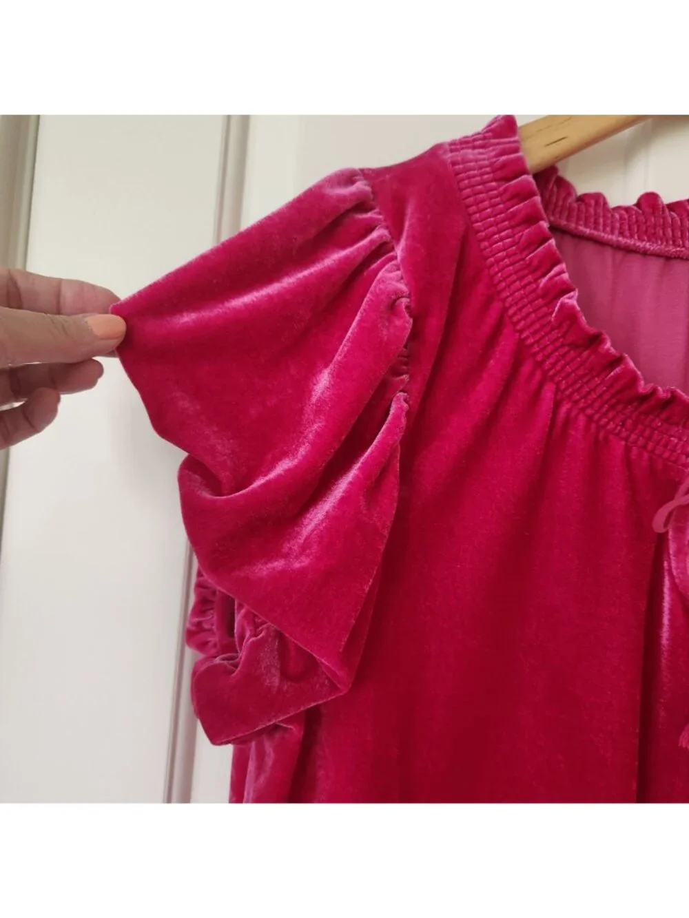 Free People Terese Pink Velvet Crop Puff Sleeve Top Soft Cozy Boho Festival Glam - Picture 4 of 11